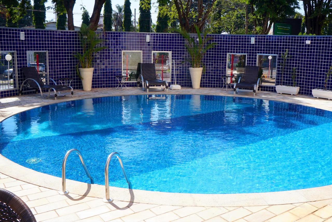 Hotel Golden Park Uberaba By Nacional Inn Exteriér fotografie