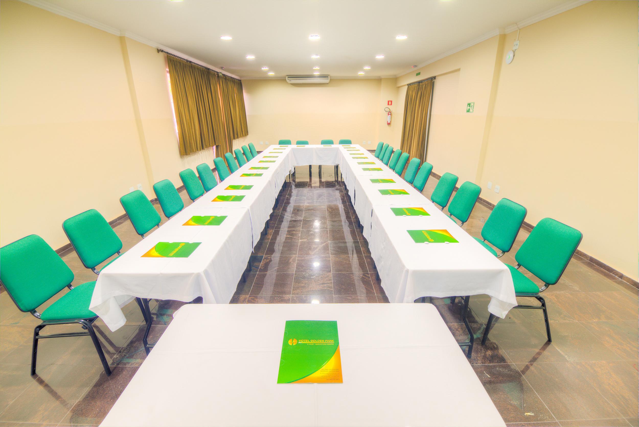 Hotel Golden Park Uberaba By Nacional Inn Exteriér fotografie