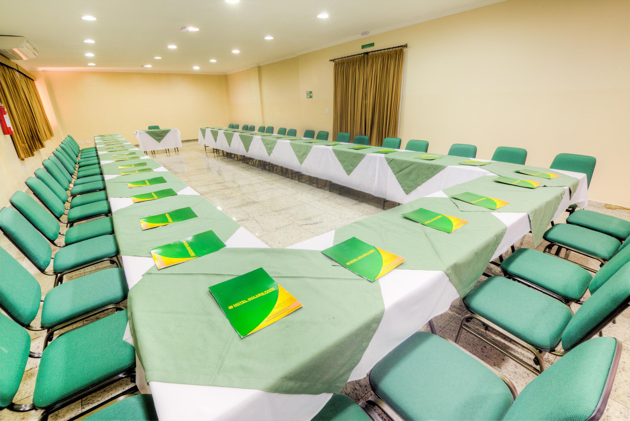 Hotel Golden Park Uberaba By Nacional Inn Exteriér fotografie