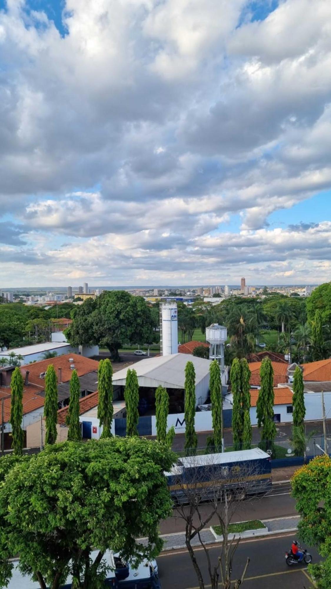 Hotel Golden Park Uberaba By Nacional Inn Pokoj fotografie
