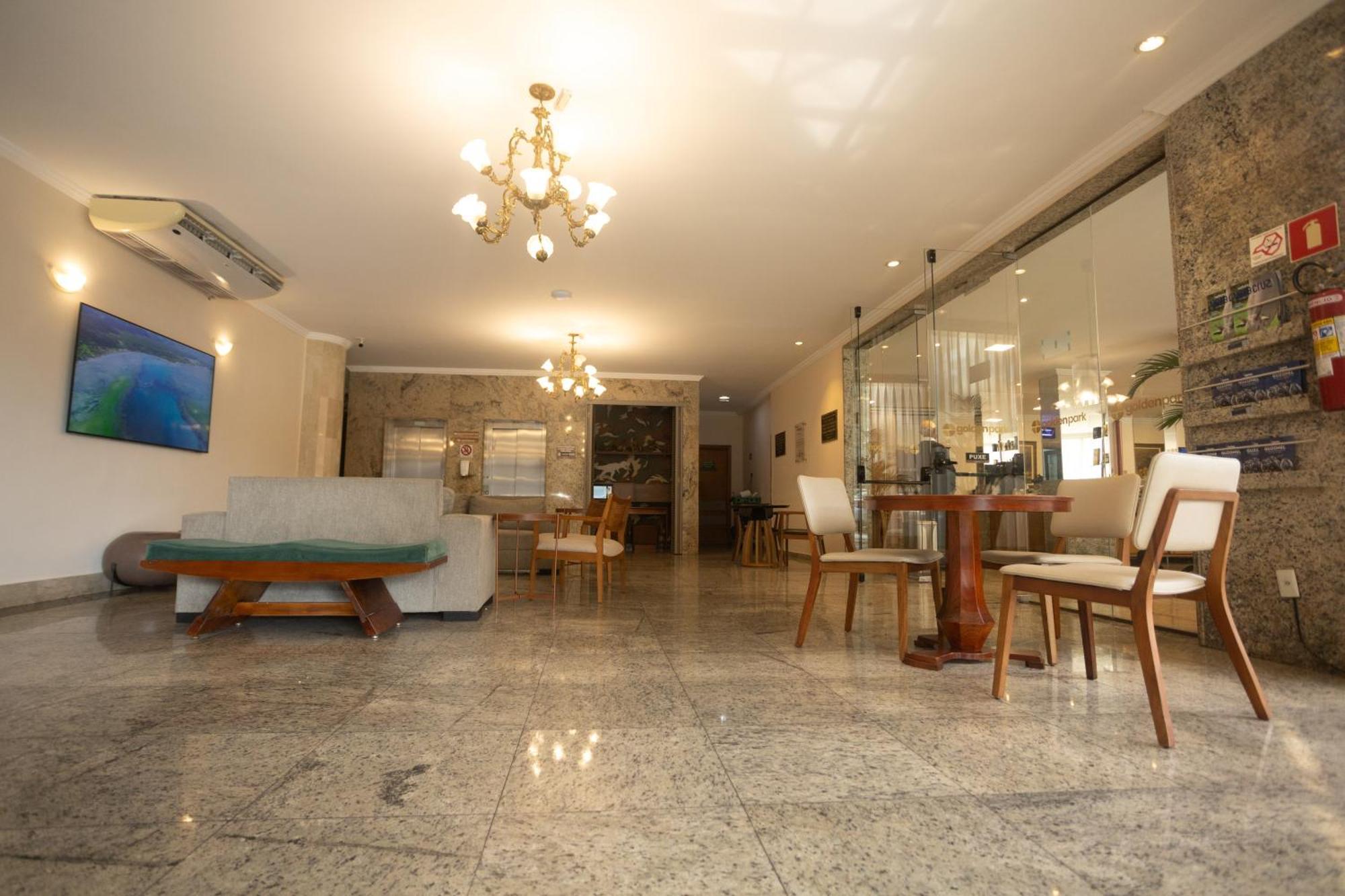 Hotel Golden Park Uberaba By Nacional Inn Exteriér fotografie